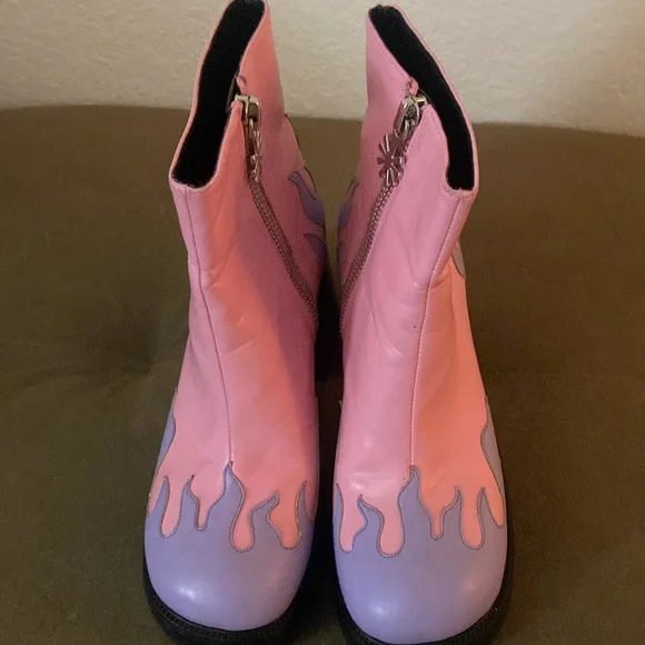 Halfpipe Hottie Platform Boots Delia’s By Dolls Kills - Picture 1 of 4